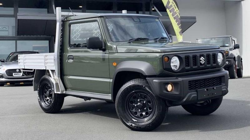 Внедорожник Suzuki Jimny превратили в грузовик Внедорожник Suzuki Jimny превратили в грузовик