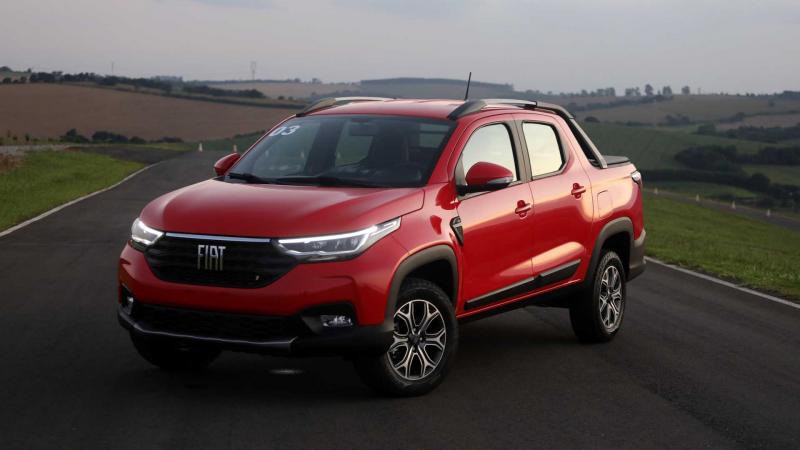 Представлен новый пикап Fiat Strada: четырехдверная кабина и новый мотор Представлен новый пикап Fiat Strada: четырехдверная кабина и новый мотор
